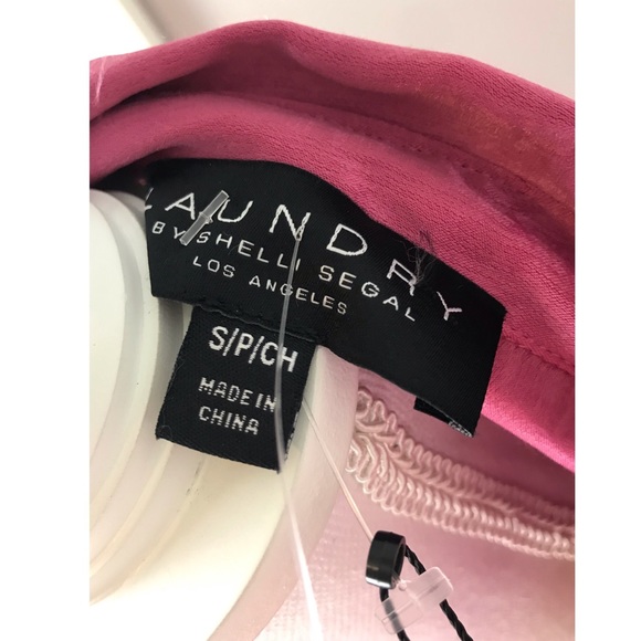 Laundry by Shelli Segal Fuschia Satin Twist Blouse NWT Size Small - Picture 10 of 12